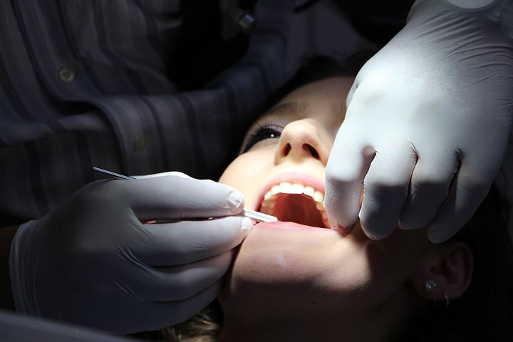 patient seeing a cosmetic dentist in Hervey Bay